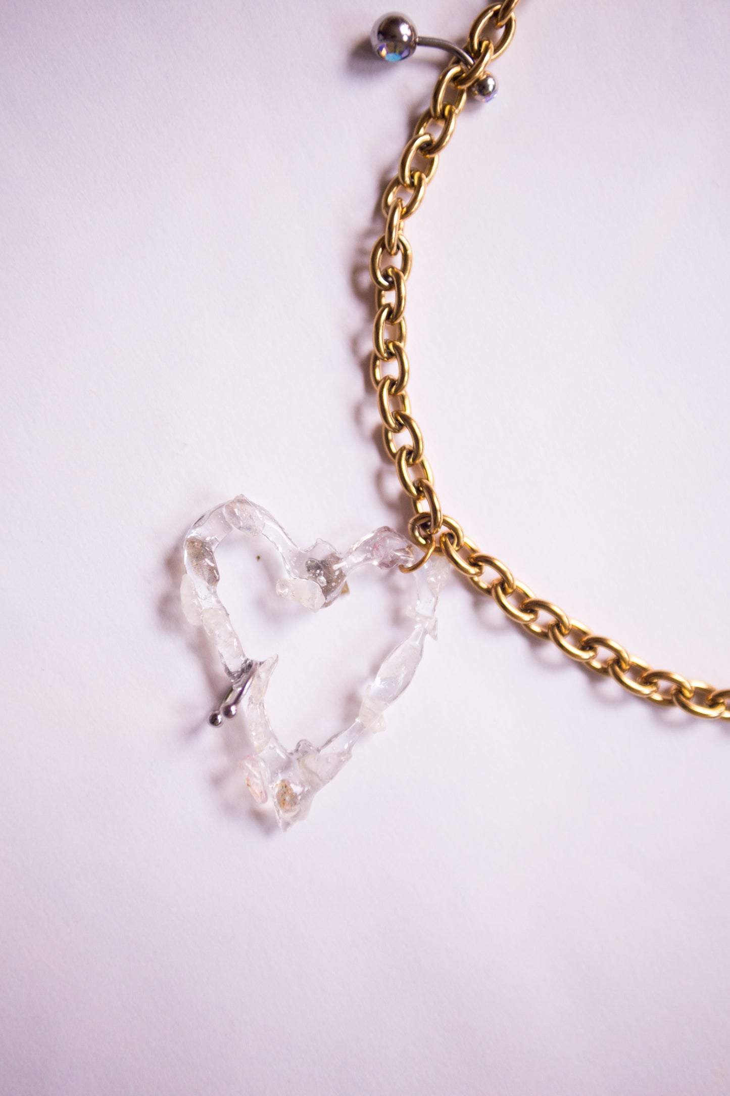 Collier coeur résiné