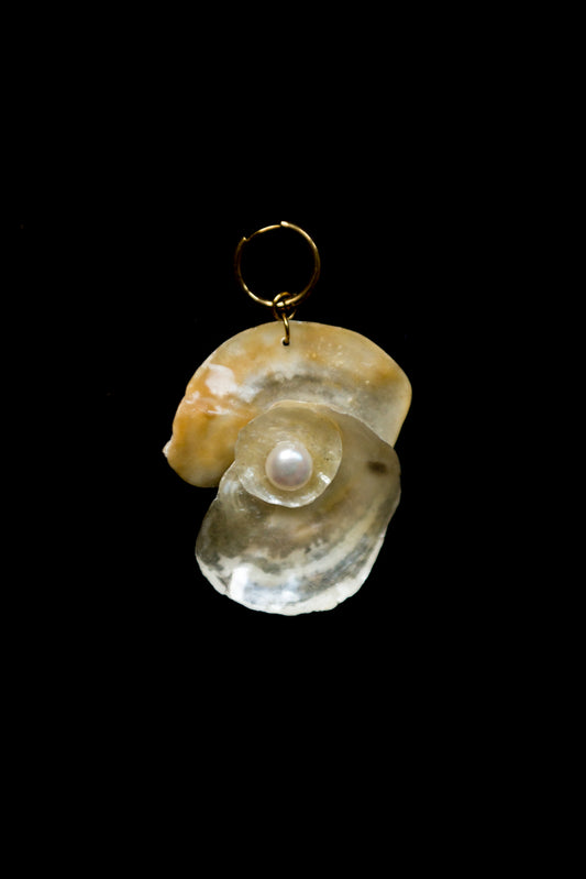 Mono boucle bouquet nacré